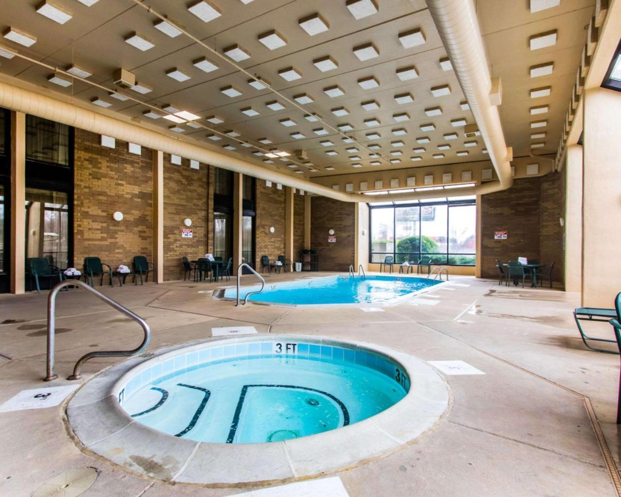 Americinn By Wyndham Memphis East Exterior foto